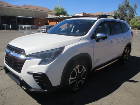 Used 2023 Subaru Ascent Limited image 21