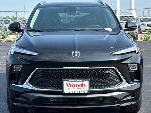 New 2026 Buick Encore GX Sport Touring image 3