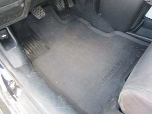 Used 2008 Honda Element 2WD SC image 16