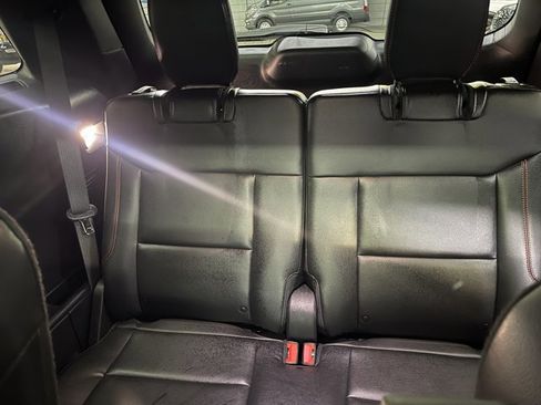 Certified 2022 Ford Explorer ST-Line image 18