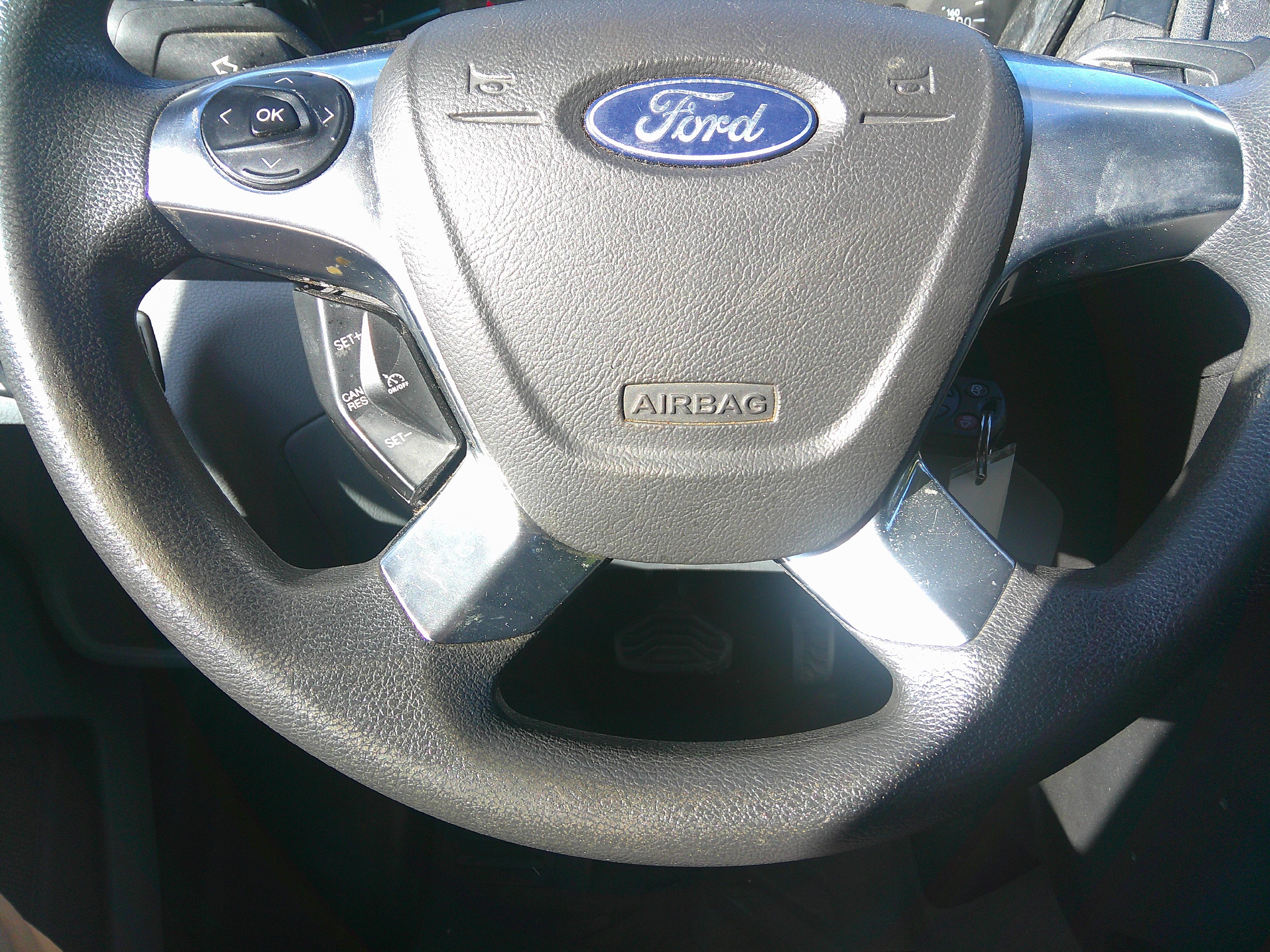 Used 2019 Ford Transit 250 XL RWD image 14