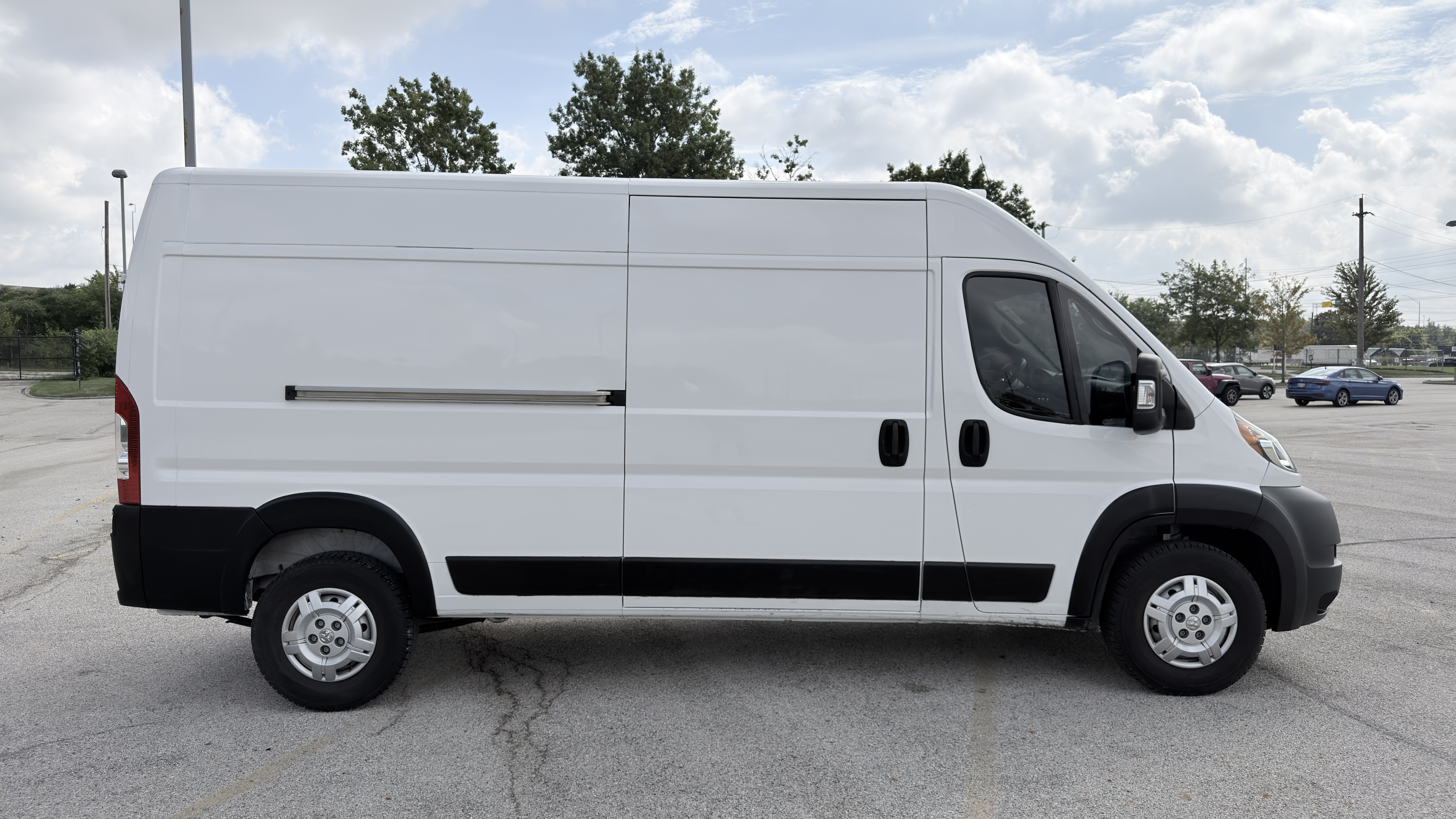 Used 2020 RAM ProMaster 2500 159 High Roof FWD image 4