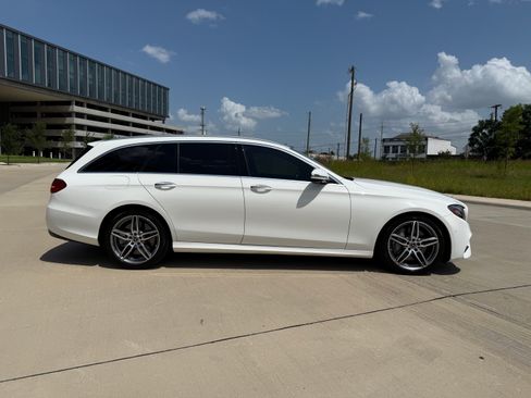 Used 2019 Mercedes-Benz E 450 image 8