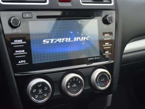 Used 2016 Subaru Forester 2.5i Premium image 17