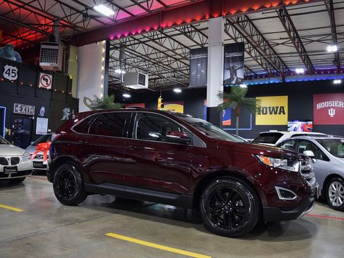 Used 2018 Ford Edge SEL image 7