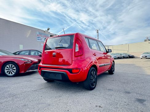 Used 2013 Kia Soul image 6