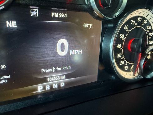 Used 2017 RAM 1500 Laramie image 12