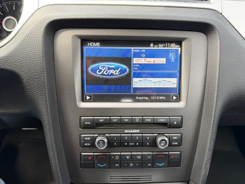 Used 2014 Ford Mustang Premium image 8