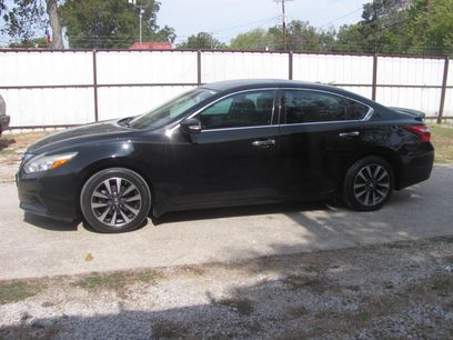 Used 2017 Nissan Altima