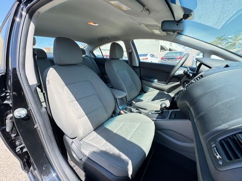 Used 2015 Kia Forte LX Sedan FWD image 17