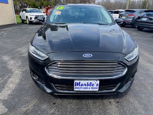 Used 2013 Ford Fusion Titanium image 3