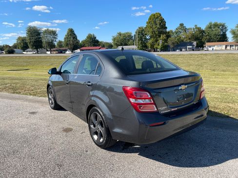 Used 2017 Chevrolet Sonic Premier image 3