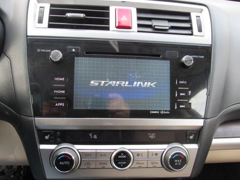 Used 2015 Subaru Outback 2.5i Limited image 20