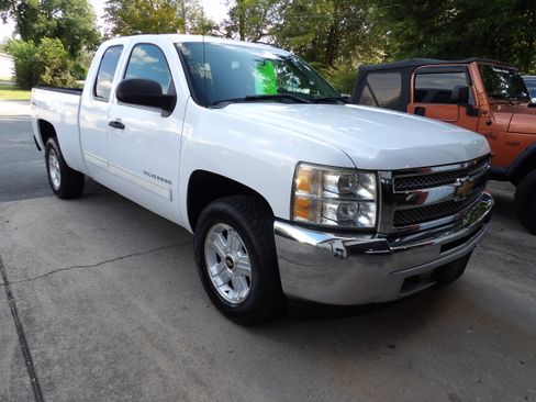 Used 2013 Chevrolet Silverado 1500 LT Z71 image 4