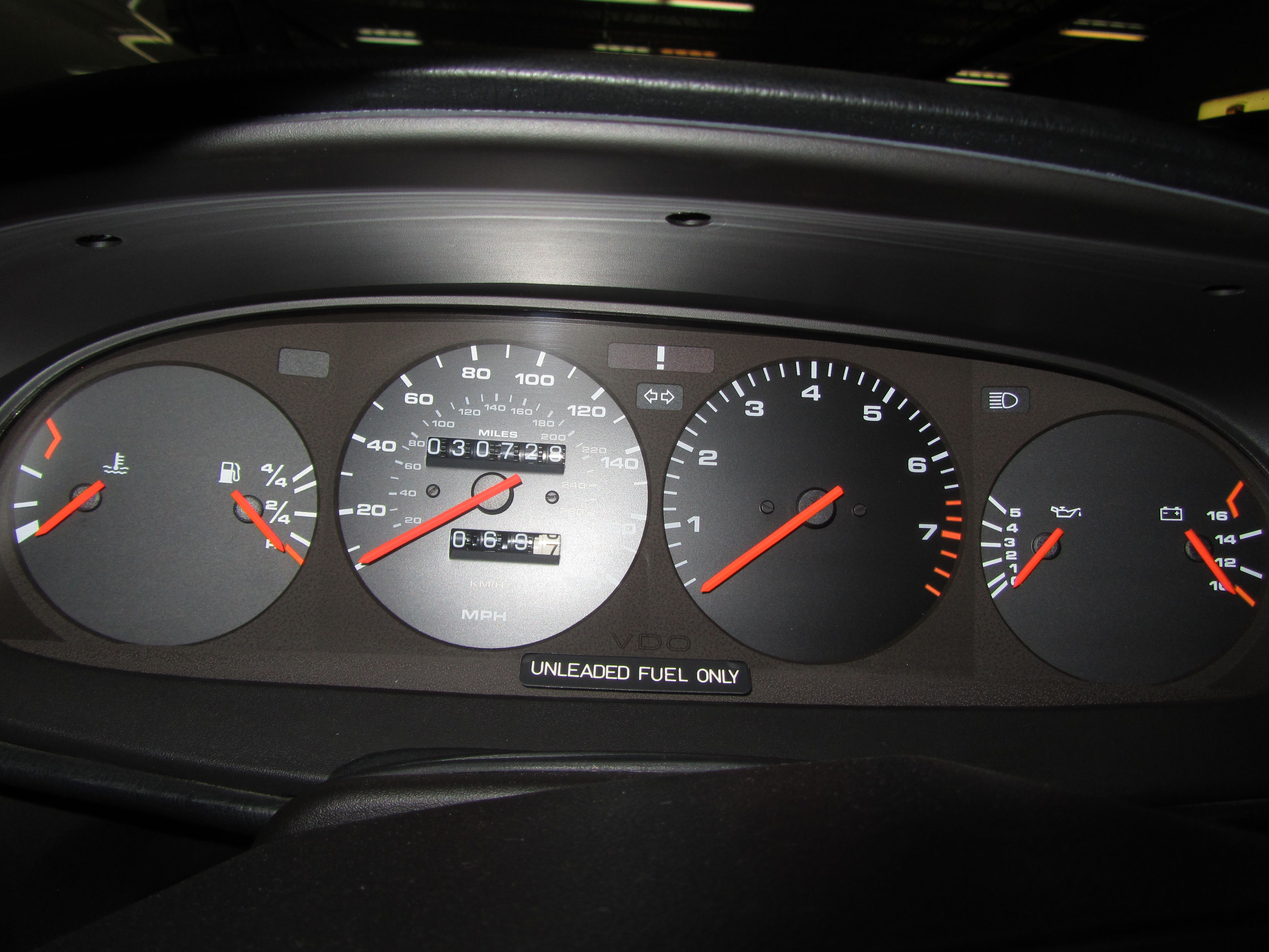 Used 1995 Porsche 968 Coupe RWD image 16