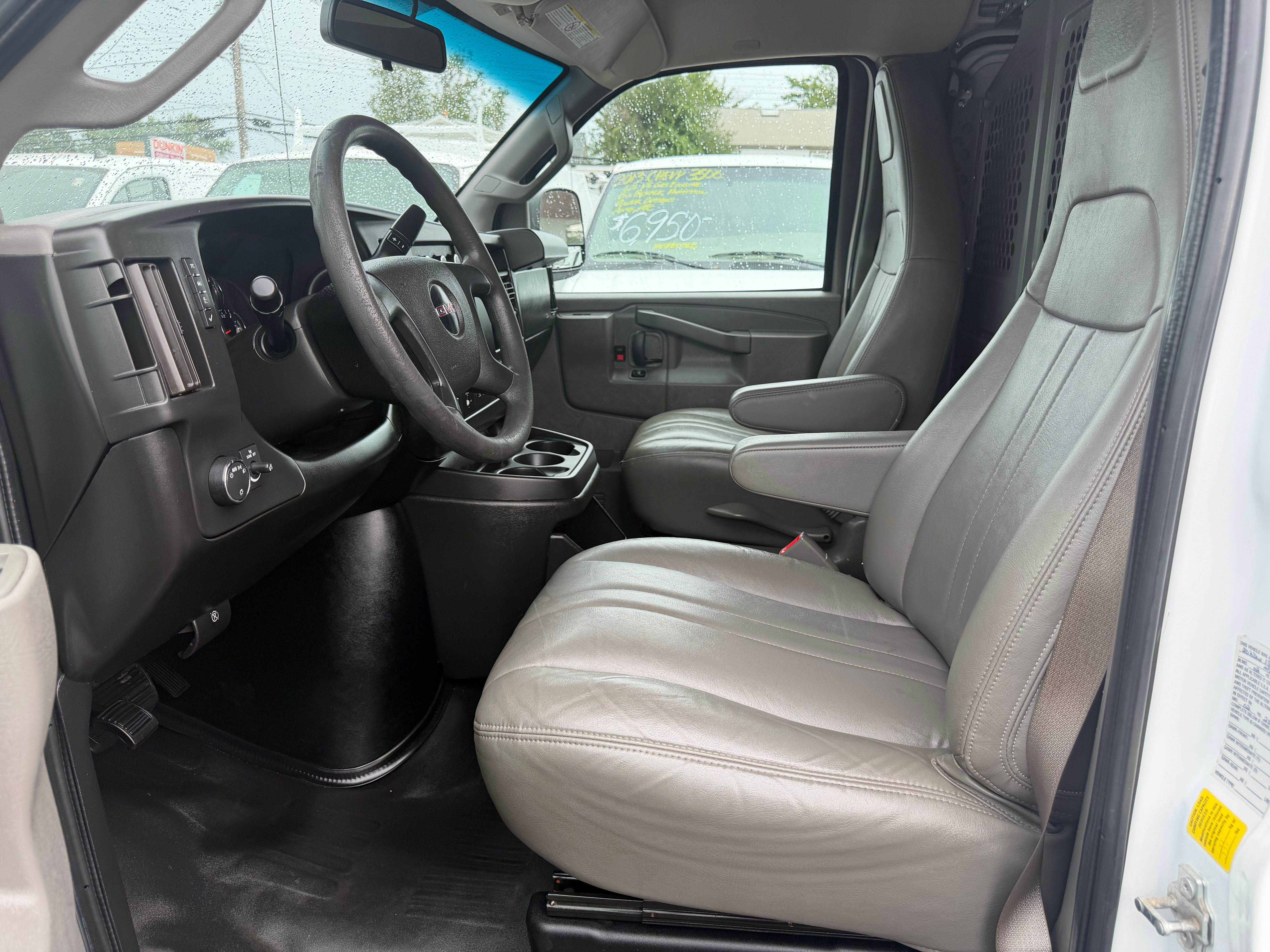 Used 2020 GMC Savana 2500 UNAVAIL RWD image 11