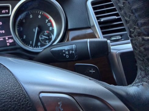 Used 2012 Mercedes-Benz ML 350 image 23