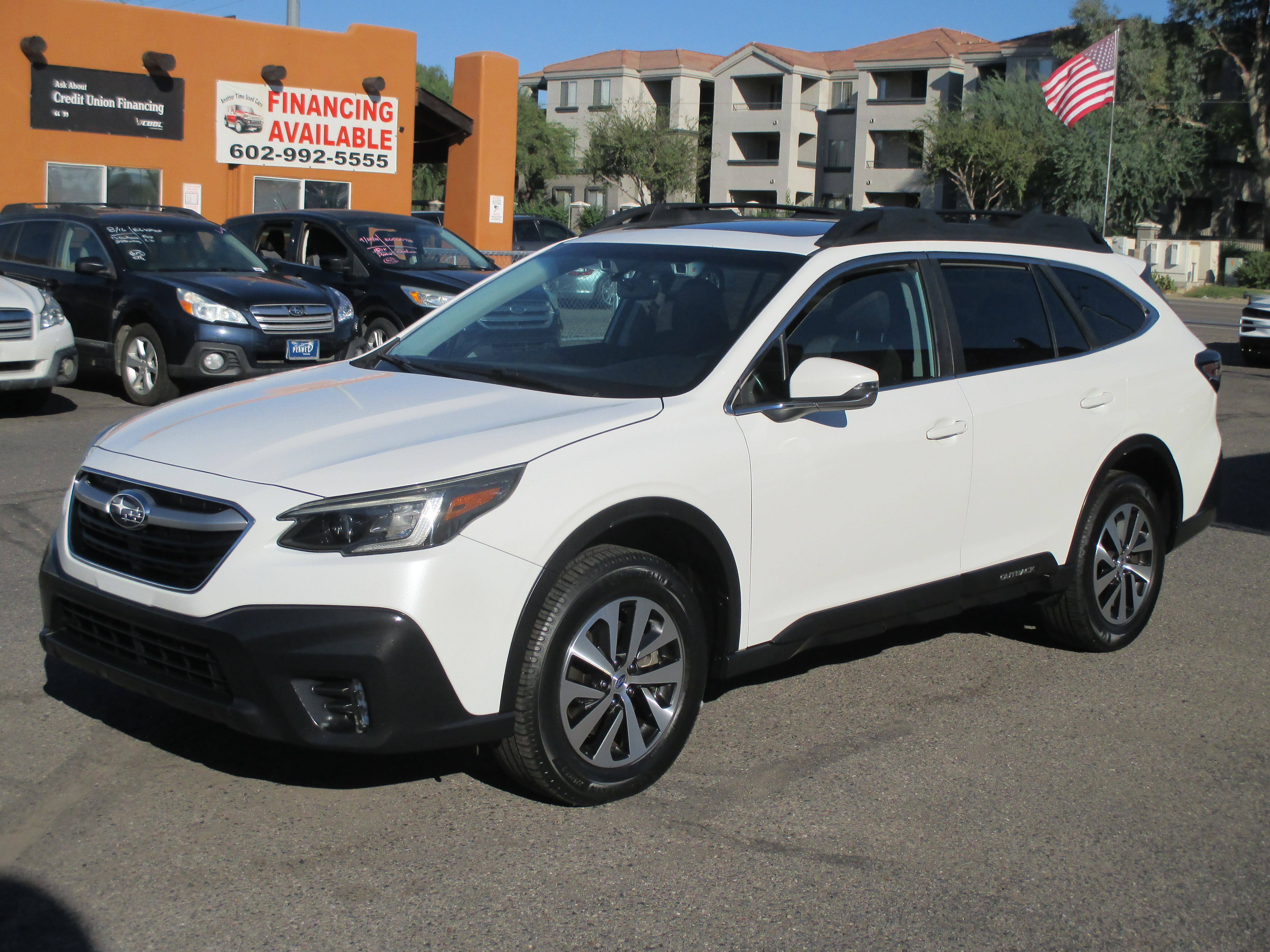 Used 2020 Subaru Outback Premium Wagon 4D AWD/4WD image 20