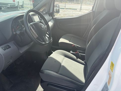 Used 2019 Nissan NV200 UNAVAIL FWD image 6