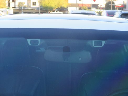 Used 2016 Subaru Legacy 2.5i Limited image 17