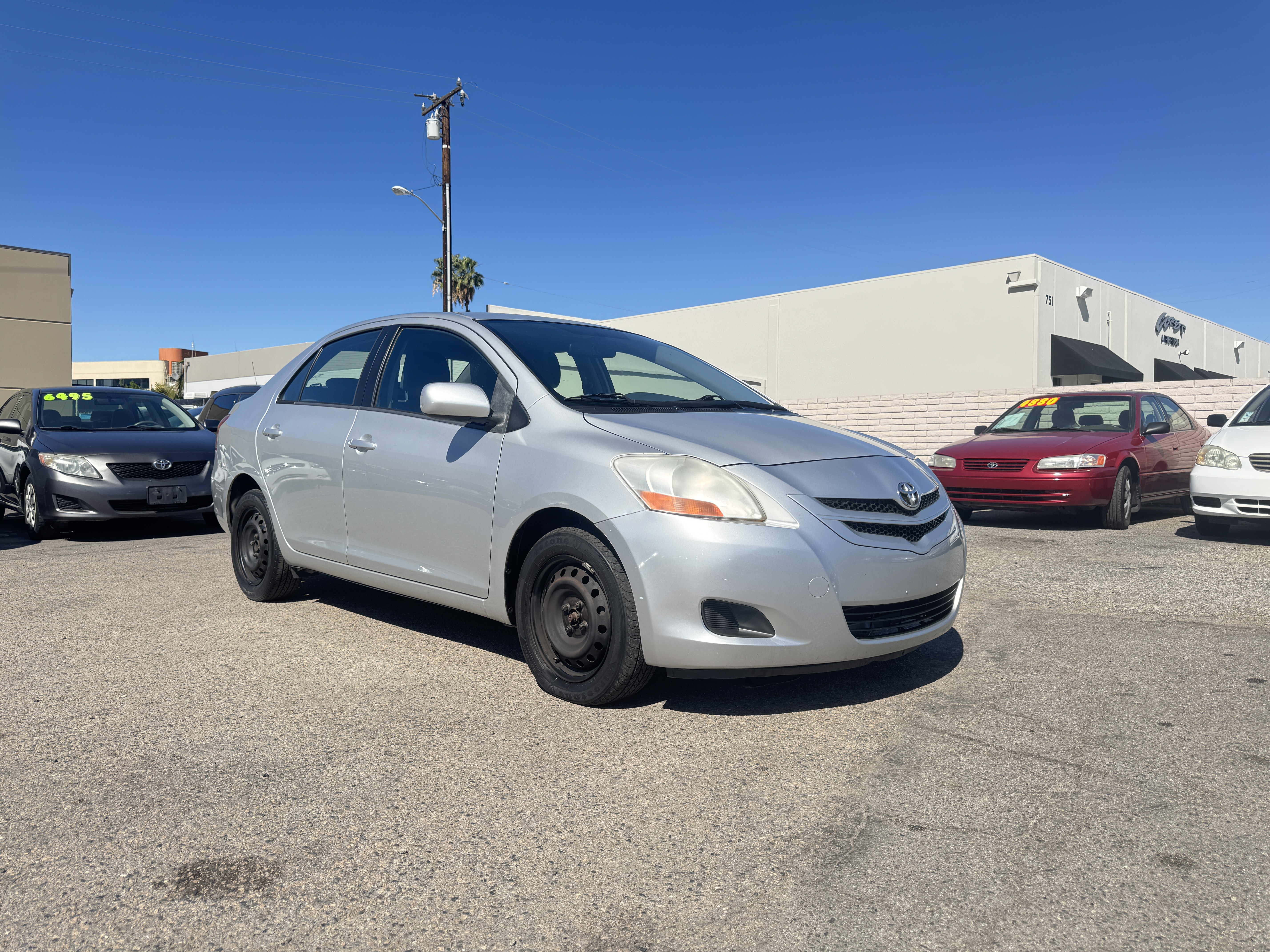 Used 2008 Toyota Yaris Sedan FWD image 11