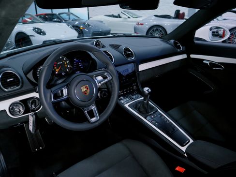 Used 2024 Porsche 718 Cayman GTS image 26