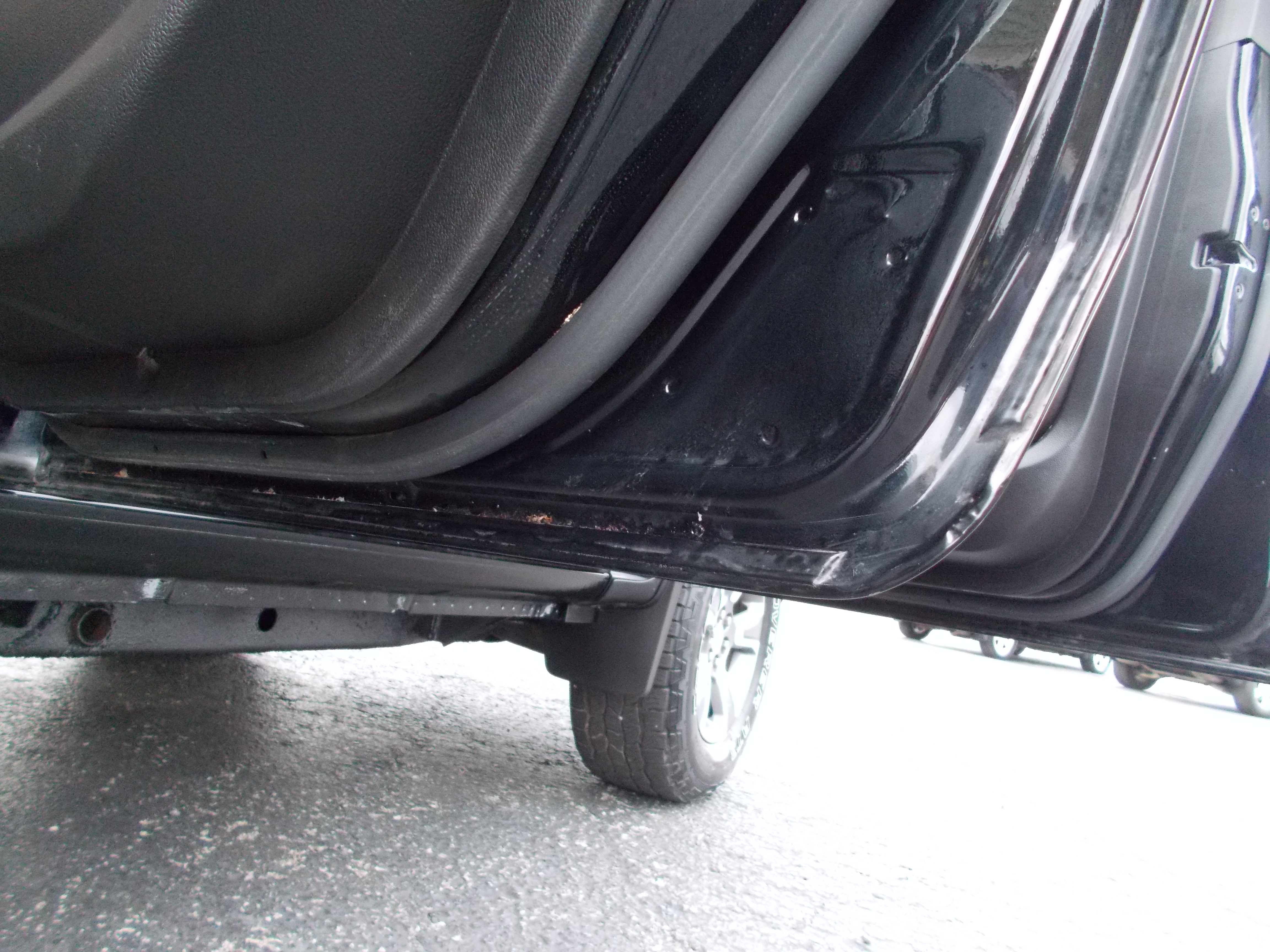 Used 2017 GMC Canyon 4x4 Crew Cab SLE image 28