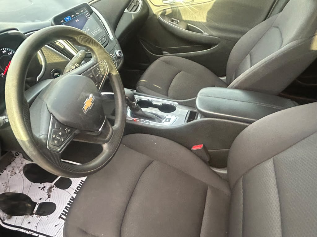 Used 2023 Chevrolet Malibu LT w/ 1LT FWD image 8