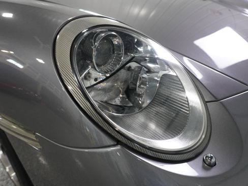 Used 2005 Porsche 911 Carrera S RWD image 25