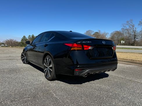 Used 2019 Nissan Altima 2.5 SR image 24