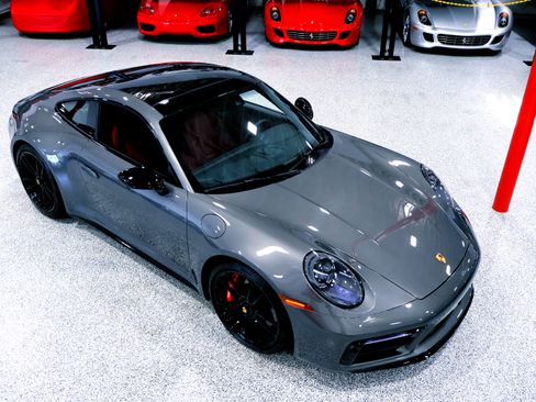 Used 2024 Porsche 911 Carrera 4 GTS image 8