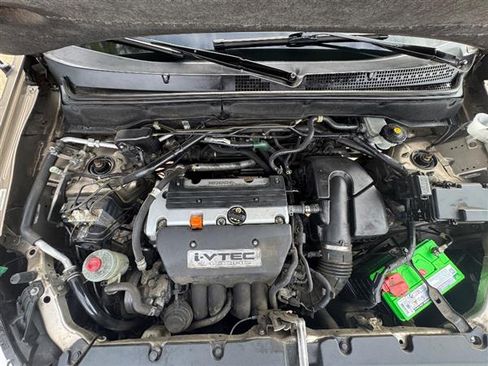 Used 2005 Honda CR-V LX image 17