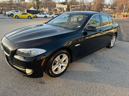 Used 2013 BMW 528i xDrive image 1