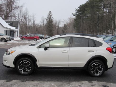 Used 2014 Subaru XV Crosstrek 2.0i Premium image 4