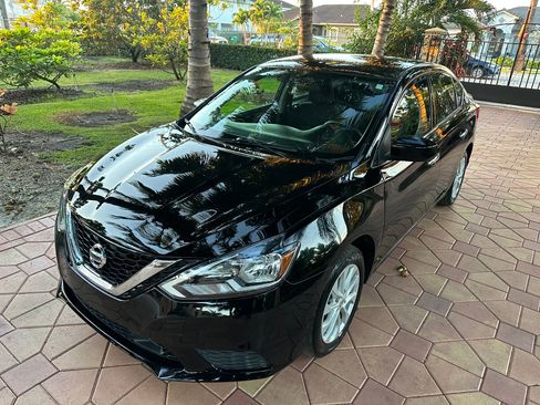 Used 2019 Nissan Sentra SV FWD image 1