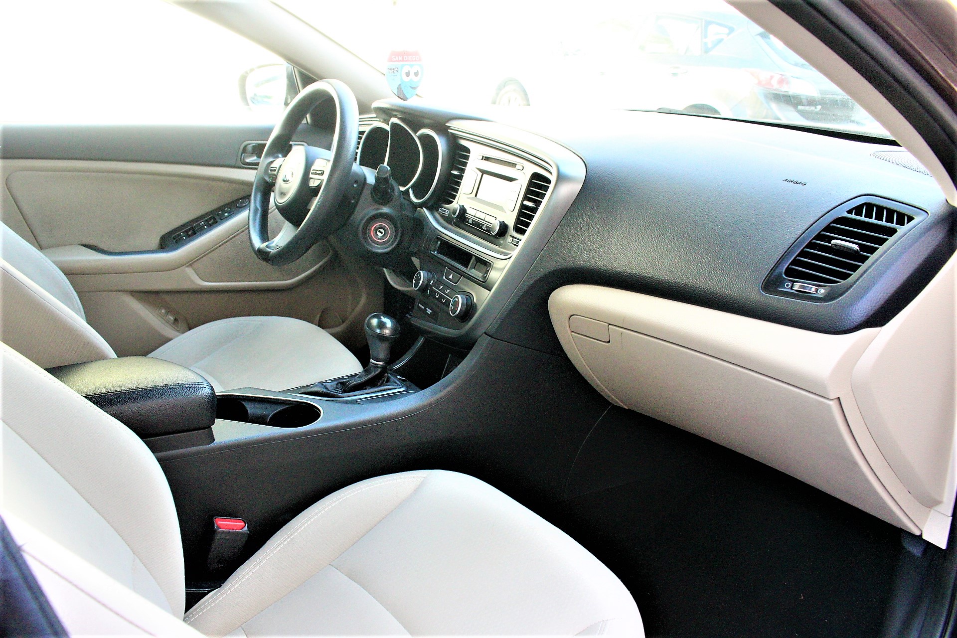 Used 2015 Kia Optima LX FWD image 19