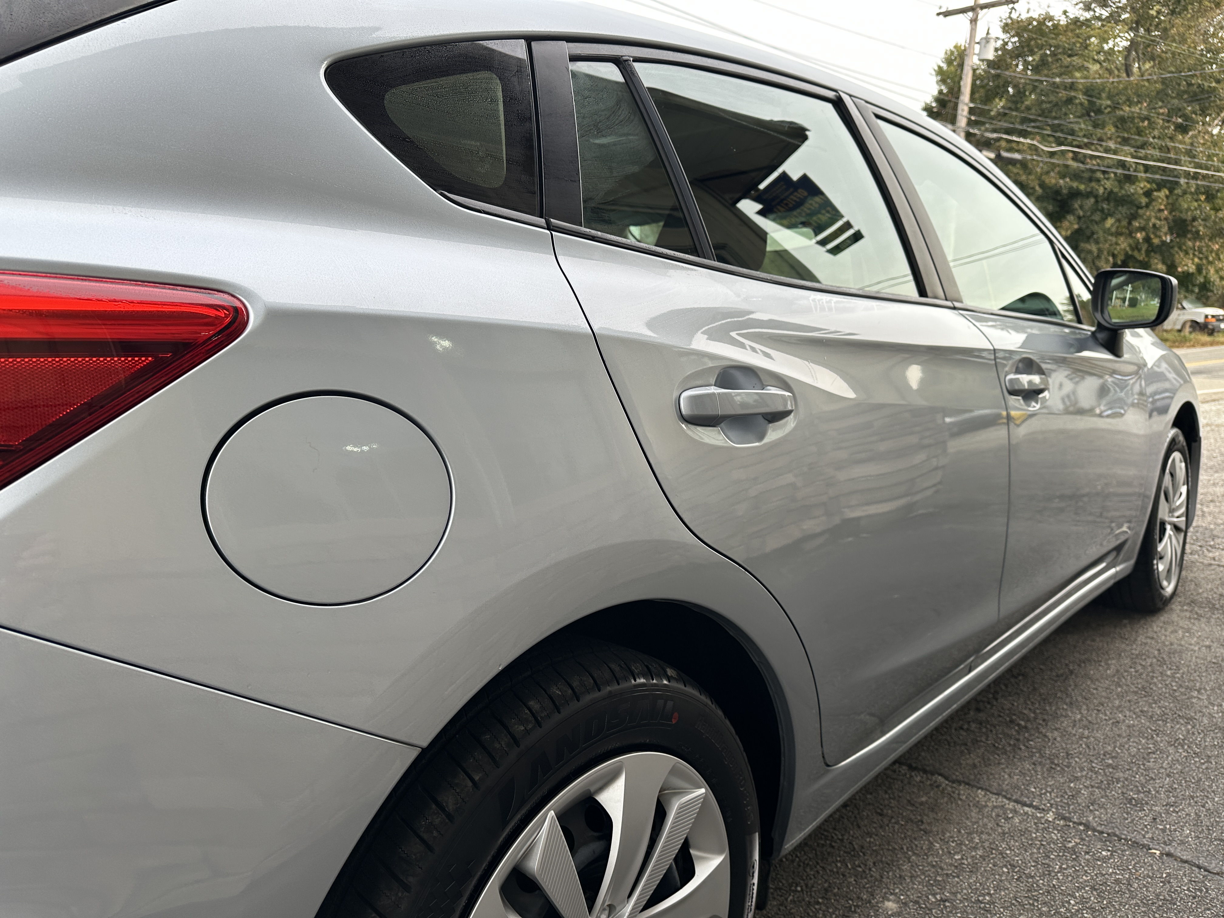 Used 2018 Subaru Impreza 2.0i Hatchback AWD/4WD image 6