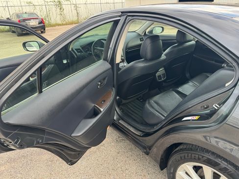 Used 2011 Lexus ES 350 image 18