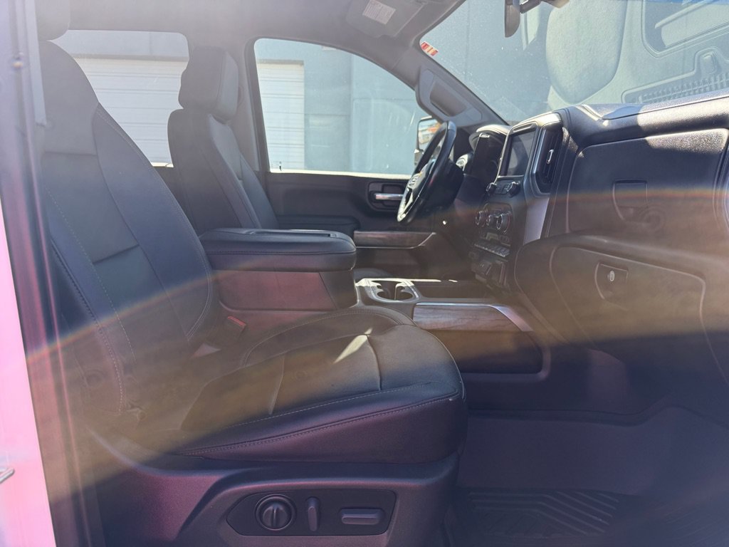 Used 2022 Chevrolet Silverado 3500 LTZ AWD/4WD image 19