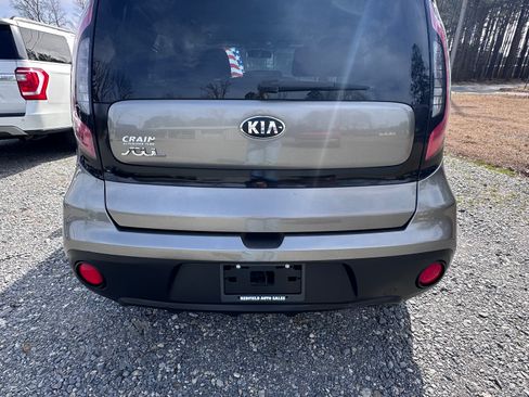 Used 2018 Kia Soul image 4