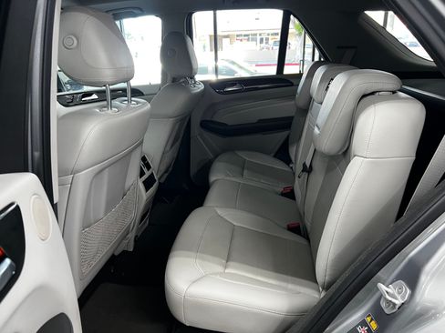Used 2015 Mercedes-Benz ML 350 image 14
