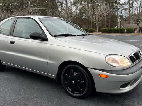 Used 2002 Daewoo Lanos S image 2