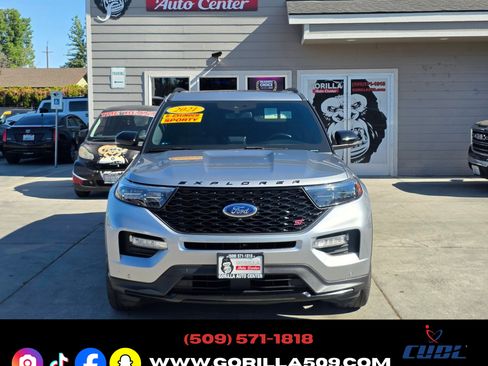 Used 2021 Ford Explorer 4WD ST image 2