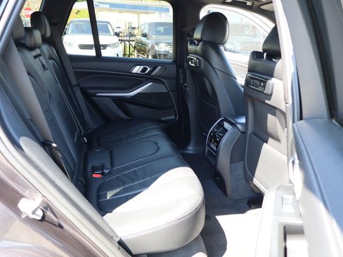 Used 2019 BMW X5 xDrive40i image 15