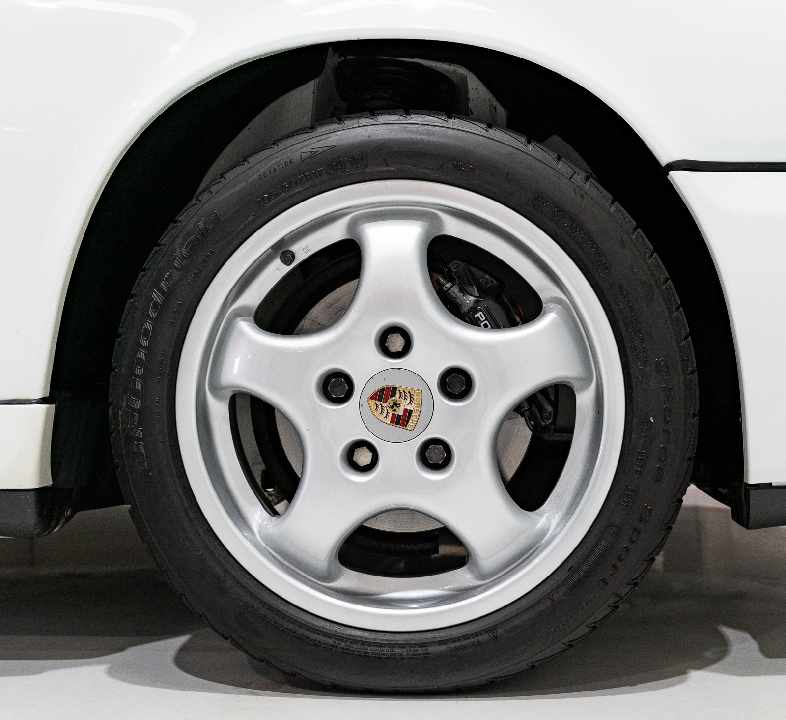 Used 1993 Porsche 911 Carrera Cabriolet RWD image 20