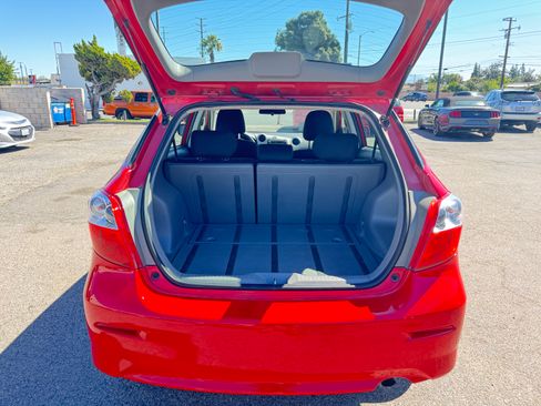 Used 2010 Toyota Matrix image 24