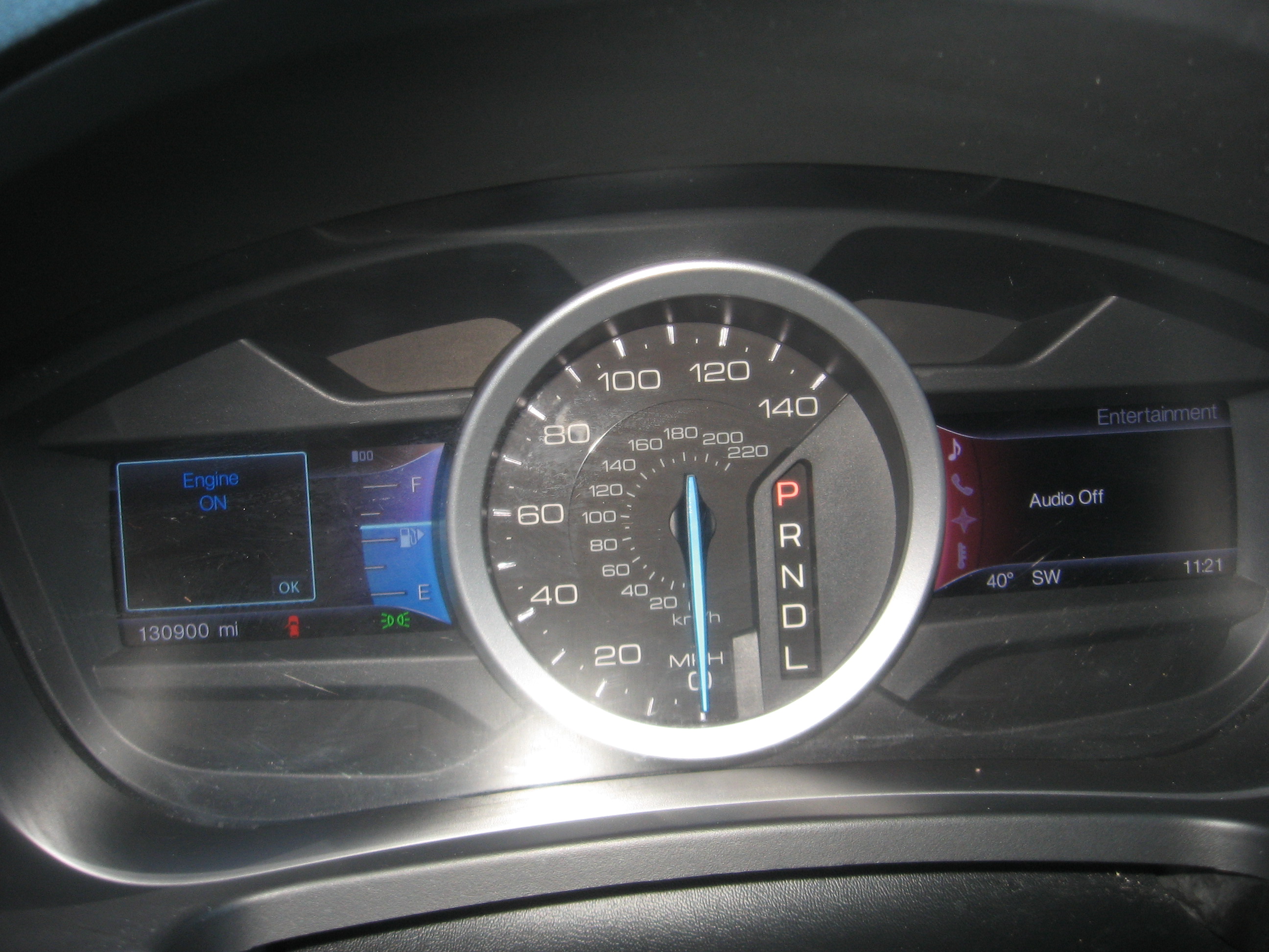 Used 2013 Ford Explorer XLT FWD image 9