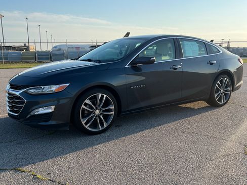 Used 2020 Chevrolet Malibu Premier FWD image 4