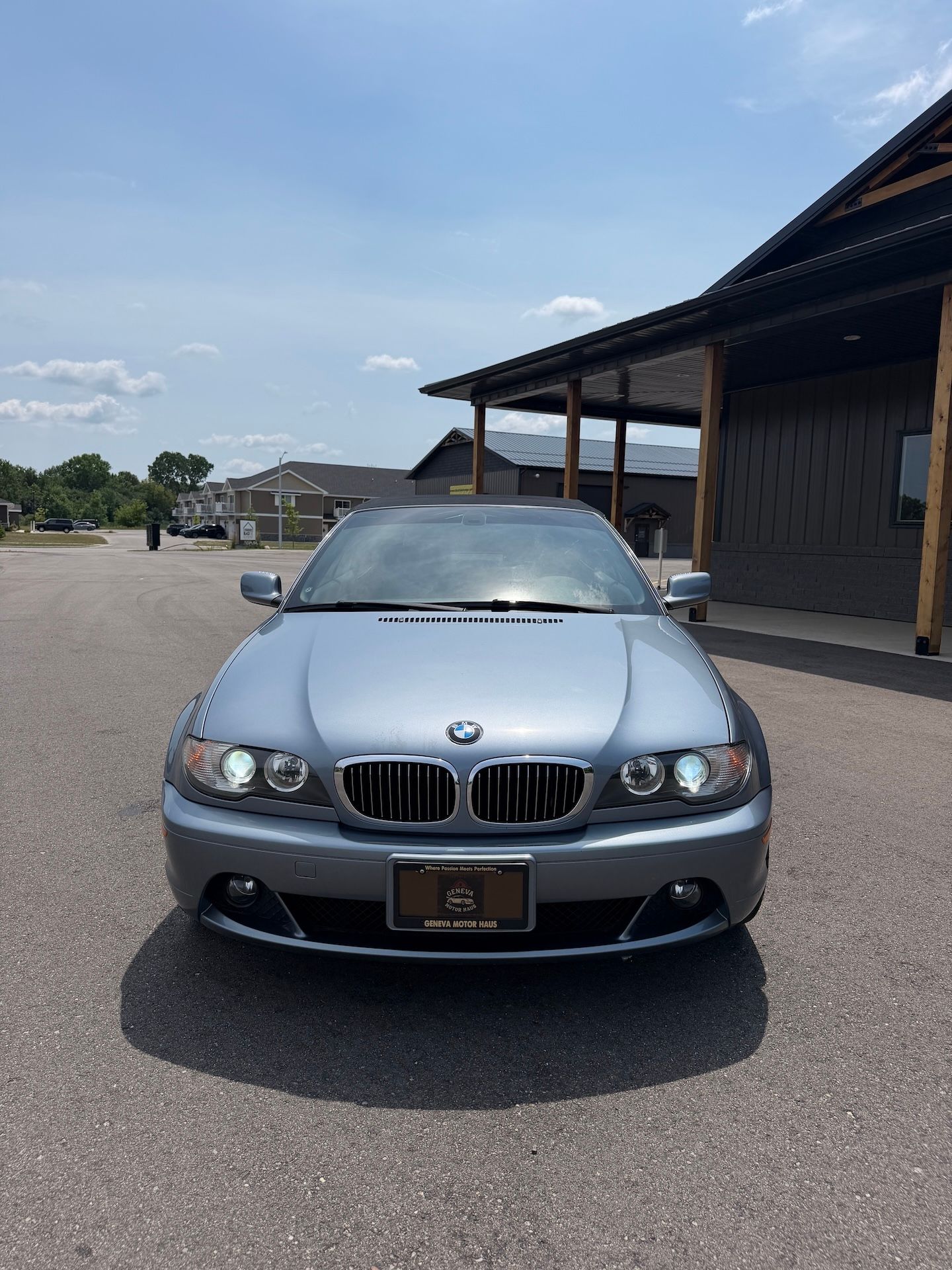 Used 2006 BMW 330Ci Convertible RWD image 2