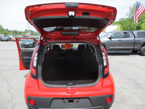 Used 2019 Kia Soul S FWD image 51